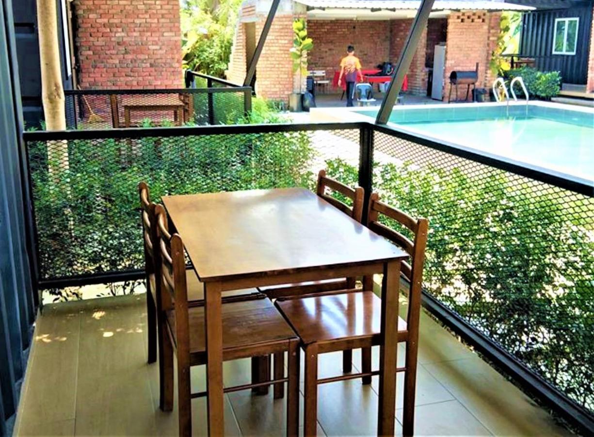 Petak Padin Cottage By The Pool, Kepala Batas  Zewnętrze zdjęcie