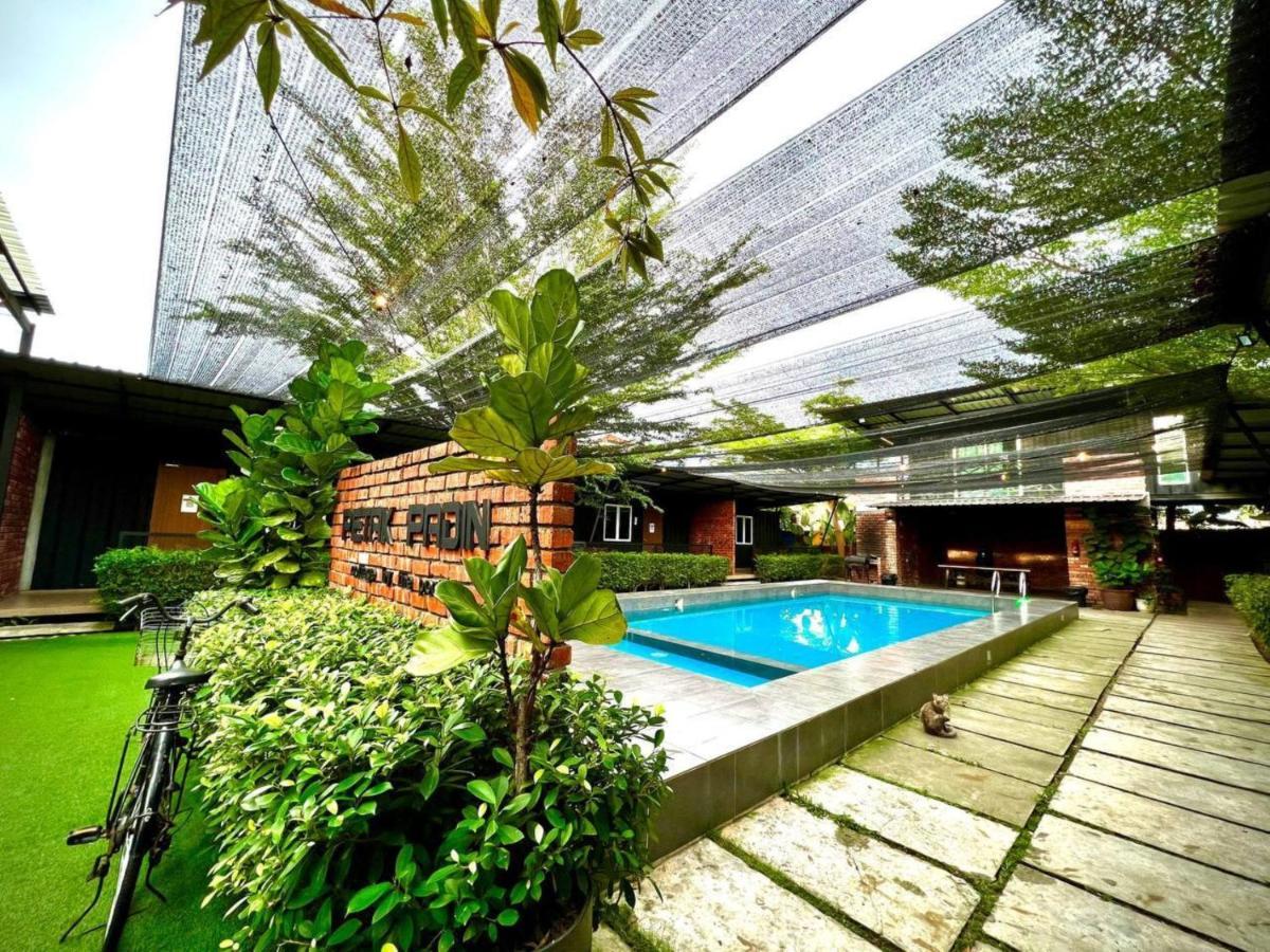 Petak Padin Cottage By The Pool, Kepala Batas  Zewnętrze zdjęcie